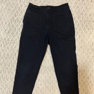 Woman’s Black Jeans
